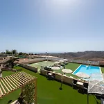 In Maspalomas With Heated Pool & Sports